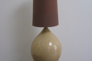 LAMPES POSEES