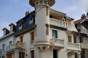 RESTAURATION